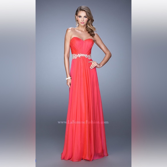 NWT La Femme watermelon embroidered waist chiffon strapless sweetheart Sz10 - Picture 1 of 7